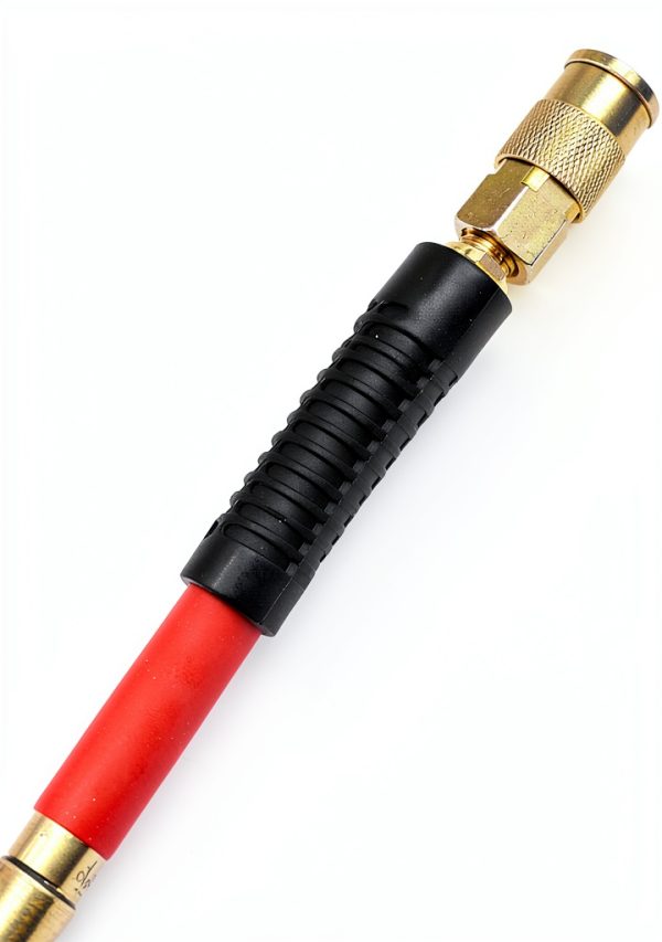YOTOO Hybrid Air Hose 3/8-Inch by 50-Feet 300 PSI Heavy Duty, Lightweight, Kink Resistant, All-Weather Flexibility with 1/4-Inch Brass Male Fittings, Bend Restrictors, Red-3